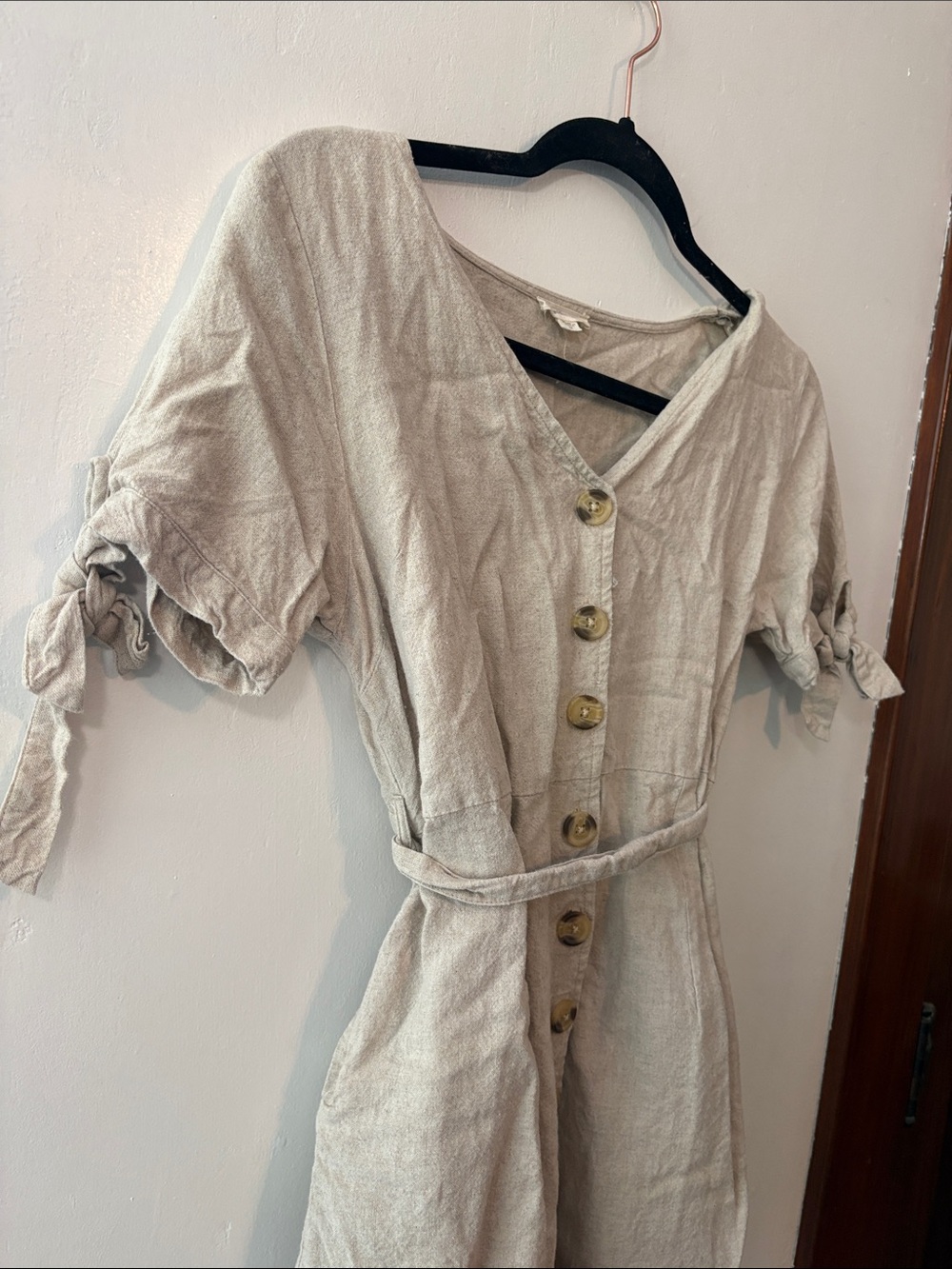 Jennifer &Grace Women's Beige Button-Front Linen Dress with Tie Sleeves - Picture 8 of 9
